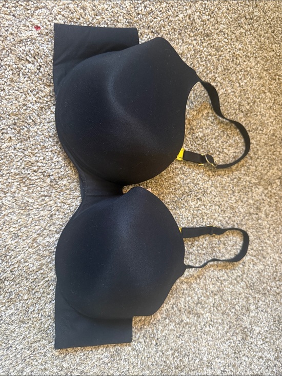 Victoria's Secret Other - Victoria's Secret Black T-Shirt Bra
